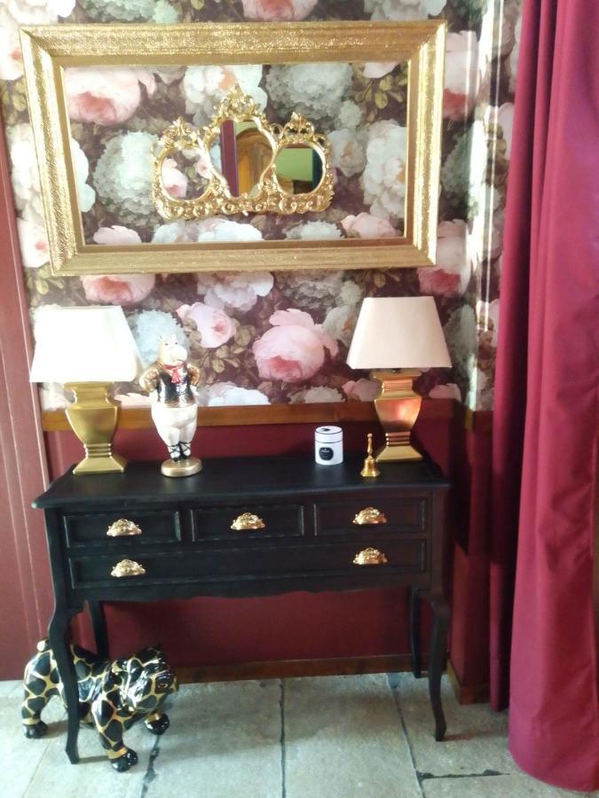 La Menardiere Serenitatis Chambre D'Hotes Petit Dejeuner Compris Corseul 外观 照片
