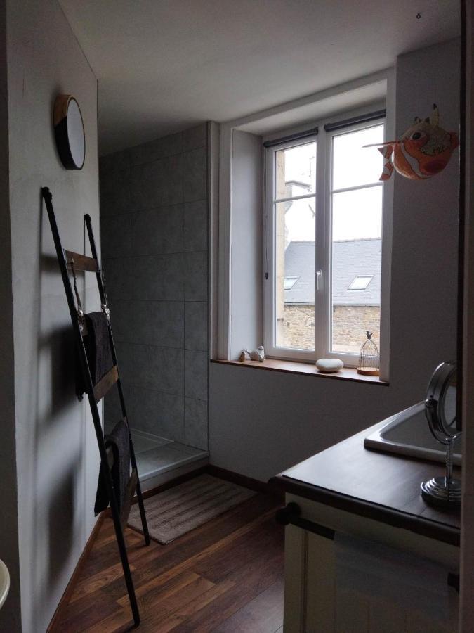 La Menardiere Serenitatis Chambre D'Hotes Petit Dejeuner Compris Corseul 外观 照片
